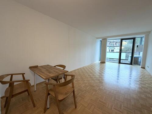 Foto - Barrierefreie 2-Zimmer-Wohnung im 4. OG mit Balkon, Einbauküche & exklusivem Serviceangebot