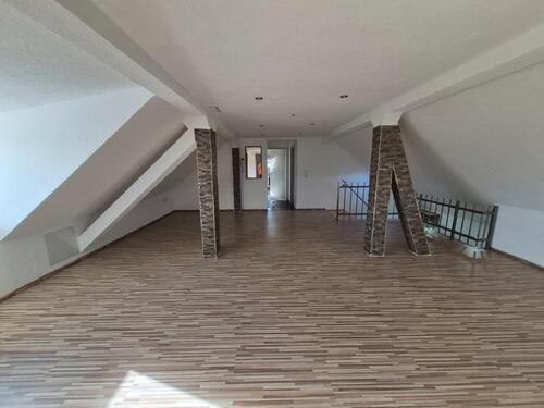 Foto - Charmante 2-Zimmer Dachgeschoßwohnung ab sofort