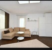 Modern möblierte 1,5- Zimmer Wohnung in Stuttgart West