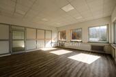 Foto - Moderne Büroetage in zentraler Lage von Hemer-Becke: Frisch renoviert für Ihren Erfolg