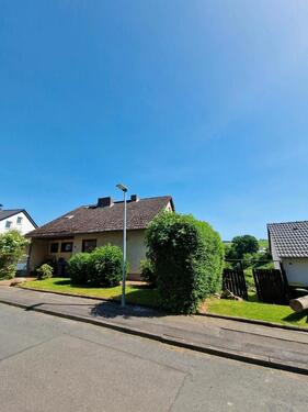 Foto - Einfamilienhaus in Felsberg zum Kaufen