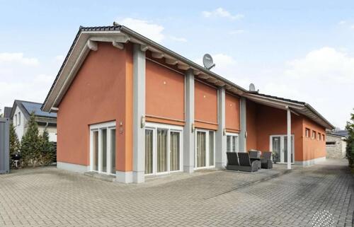 Foto - Wohnhaus mit 3 Wohnungen und ein TinyHouse