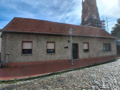 Foto - Freistehendes Einfamilienhaus *provisionsfrei*