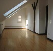 Attraktive 2-Zimmer-Dachgeschosswohnung mit Dachterrasse - Iserlohn