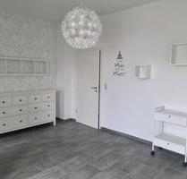 Raum zur Vermietung - 450,00&nbsp;EUR Kaltmiete, ca.&nbsp; 16,00&nbsp;m&sup2; in Eutin (PLZ: 23701)