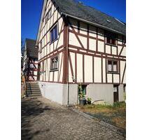 Fachwerkhaus mit großen Grundstück ohne Provision zu verkaufen - Dillenburg Nanzenbach