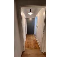 2-Zimmer, Erstbezug nach Sanierung mit neuer Einbauküche! - Frankfurt am Main Fechenheim