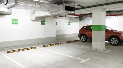 Foto - Tiefgaragen Stellplatz - 80,00&nbsp;EUR Miete,