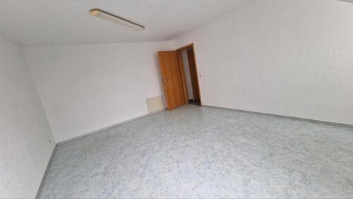 Foto - 2 Zimmer Dachgeschoßwohnung zur Miete in Roßdorf