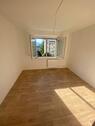 Foto - Renovierte 3-Raum-Wohnung mit Balkon