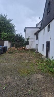 Foto - PKW-Außenstellplatz - 35,00 EUR Miete,