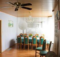 Einfamilienhaus mit großem Anwesen und Scheune - Laubach