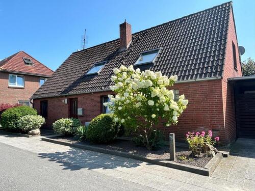 Foto - Ein Zuhause mit Geschichte – Einfamilienhaus in Epenwöhrden