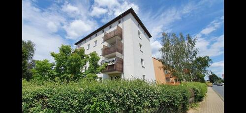 Foto - 4 Zi., 85qm, Einbauküche, Keller, Balkon, 3.OG