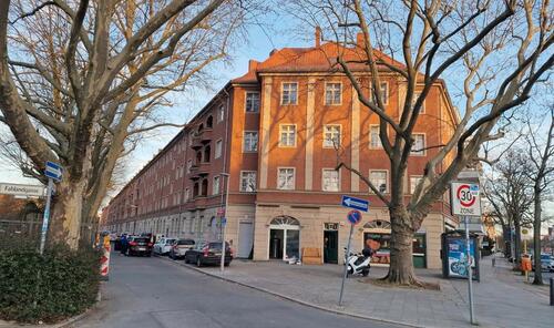 Foto - 4 Zimmer Mehrfamilienhaus, Wohnhaus in Berlin