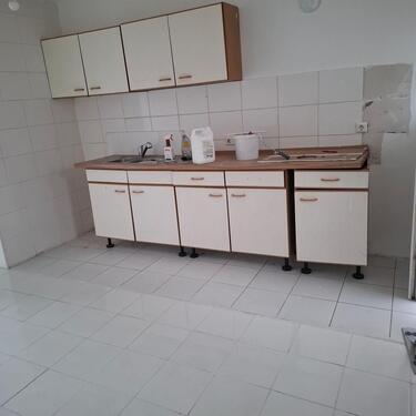 Foto - 1. 12 Zimmer - 720,00 EUR Kaltmiete, ca.  38,00 m²