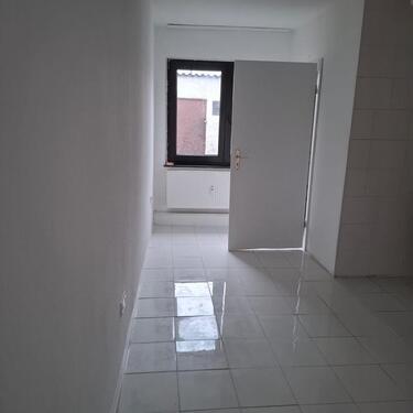 Foto - 1 Zimmer Etagenwohnung zur Miete in Karlsruhe