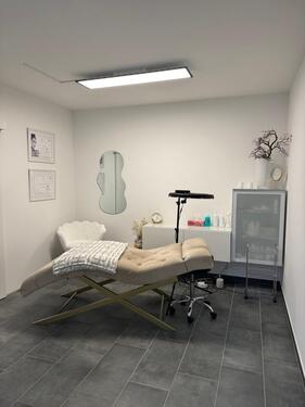 Foto - Kosmetik Raum in Top-Lage zu vermieten inkl. Parkplatz, Küche &NK