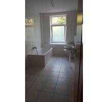 Verkaufe meine 3 Raumwohnung75 qmmit PKW StellplatzSchnäppchen - Zwickau Auerbach