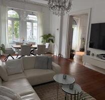 Traumhafte 4-Zimmer-Altbauwohnung in zentraler Lage - Wiesbaden Nordost