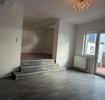 Erstbezug nach Renovierung – Moderne 2,5-Zimmer-Wohnung - Neu-Anspach