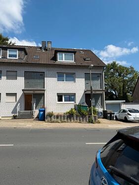 Foto - Mehrfamilienhaus 3 Wohnung und 1 Apartment in Essen