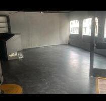LadenlokalCaféBäckerei usw - 880,00 EUR Kaltmiete, in Sulzbach (Saar) (PLZ: 66280)