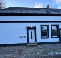 Ab sofort zum Vermieten - 900,00&nbsp;EUR Kaltmiete, ca.&nbsp; 80,00&nbsp;m&sup2; in Jade (PLZ: 26349)