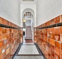 Charmante Dachgeschosswohnung mit Altbauflair in zentraler Lage v - Rheinberg