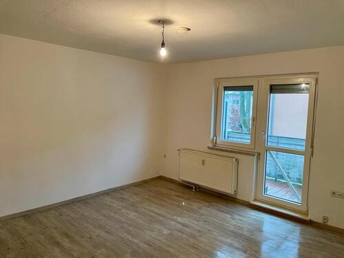 Foto - Schöne 1-Zimmer-Wohnung mit Balkon und Einbauküche in Rödental