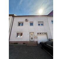 Mehr Fanılıenhaus - 495.000,00 EUR Kaufpreis, in Saarlouis (PLZ: 66740)