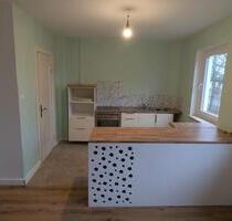 Sanierte 3-Zi Whg mit Küche für 2-WG - Bremen Neustadt