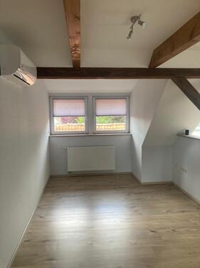 Foto - Dachgeschosswohnung mit Klima Balkon EBK Neuzustand Unikat