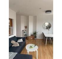 2 Zimmer Wohnung mit zwei Balkonen !!Anfrage Stopp! - Laatzen