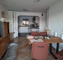 Schöne 3,5 Zimmer Wohnung mit Weitblick - Schöllkrippen