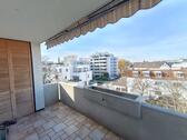 Foto - Geräumige & renovierte Wohnung mit Aussicht, Garage & zwei Balkon