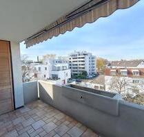 Geräumige & renovierte Wohnung mit Aussicht, Garage & zwei Balkon - Karlsruhe Durlach