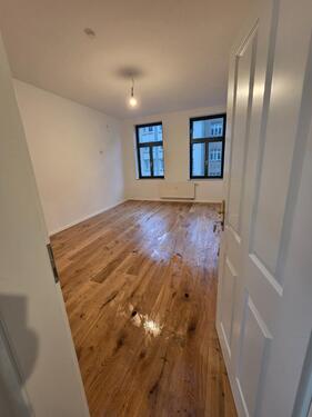 Foto - Moderne 3-Zimmer-Wohnung mit Balkon & Aufzug