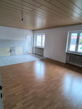Foto - 3 Zimmer Etagenwohnung zur Miete in Ebermannsdorf