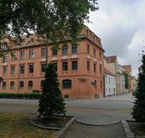 Erdgeschoss Wohnung mit EBK und Blick in den Park - Stendal