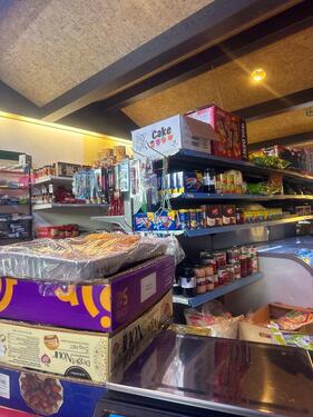 Foto - Laden abgeben - 30,00&nbsp;EUR Kaltmiete, ca.&nbsp; 60,00&nbsp;m&sup2;