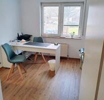 Praxisraum - 4,00&nbsp;EUR Kaltmiete, ca.&nbsp; 12,00&nbsp;m&sup2; in Stuttgart (PLZ: 70619) Sillenbuch