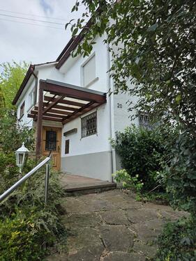 Foto - Stadtnahes, freistehendes Einfamilienhaus in Backnang