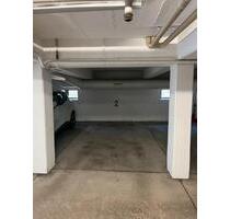 Tiefgaragen-Stellplatz Westendallee - Berlin - Westend