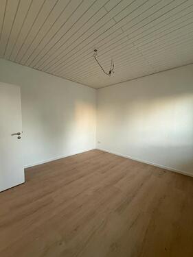 Foto - renovierte 3-Zimmer-Wohnung im Erdgeschoss – stadtnah gelegen