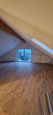 Foto - Helle neu ausgebaute Dachgeschosswohnung - Erstbezug