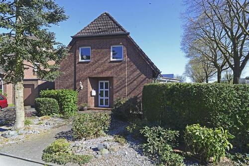 Foto - Einfamilienhaus (freistehend) - 350.000,00 EUR Kaufpreis, ca.  122,00 m²