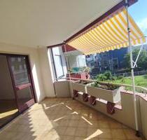 Gut, zentral, ruhig gelegene 3-Zimmer Wohnung mit sonnigem Balkon - Würzburg Sanderau