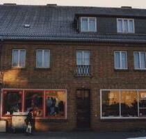 Frisch sanierte 3 Zimmer Wohnung - Waren (Müritz)