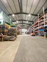 Foto - Produktions-Lagerhalle mit Bürotrakt